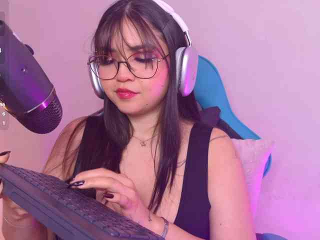 VioletGrey webcam