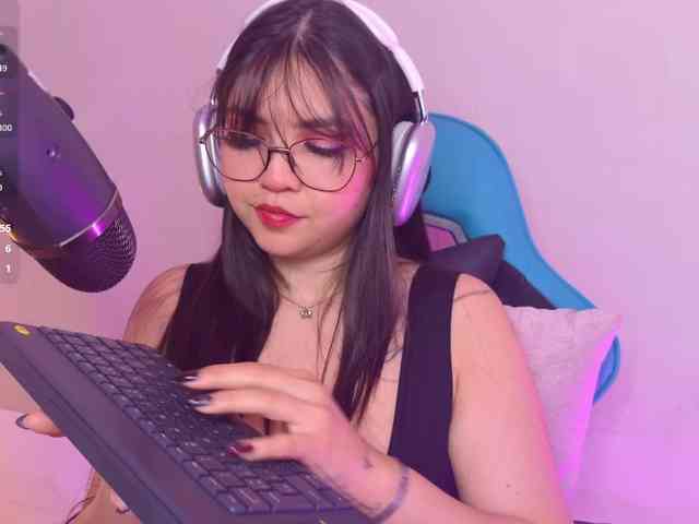 VioletGrey webcam