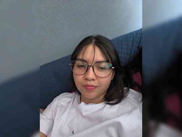 VioletGrey webcam