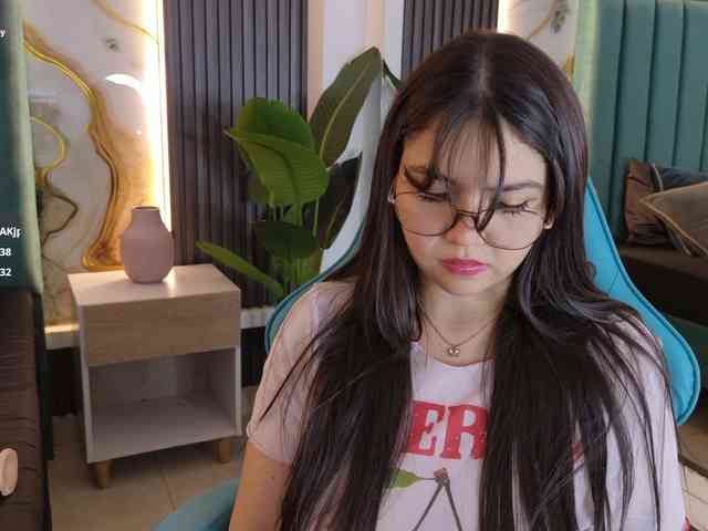 VioletGrey webcam