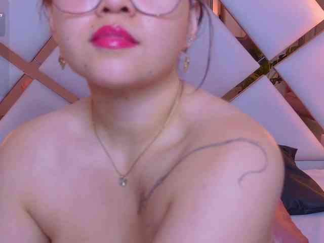 VioletGrey webcam