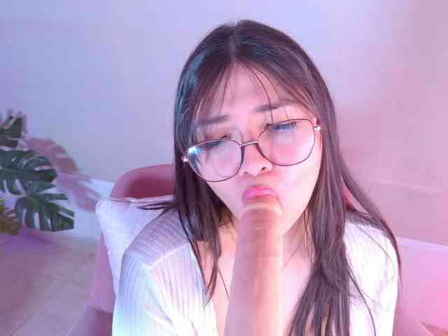 VioletGrey webcam