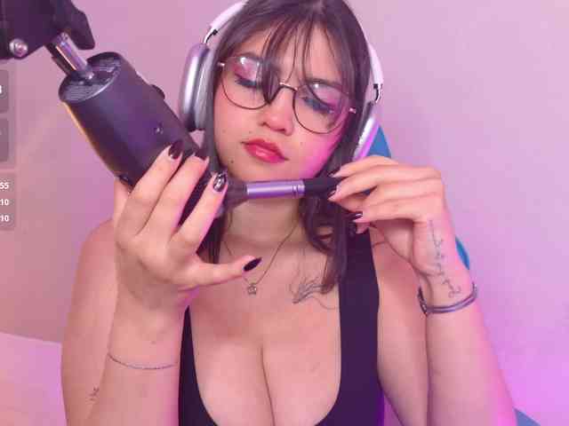 VioletGrey webcam