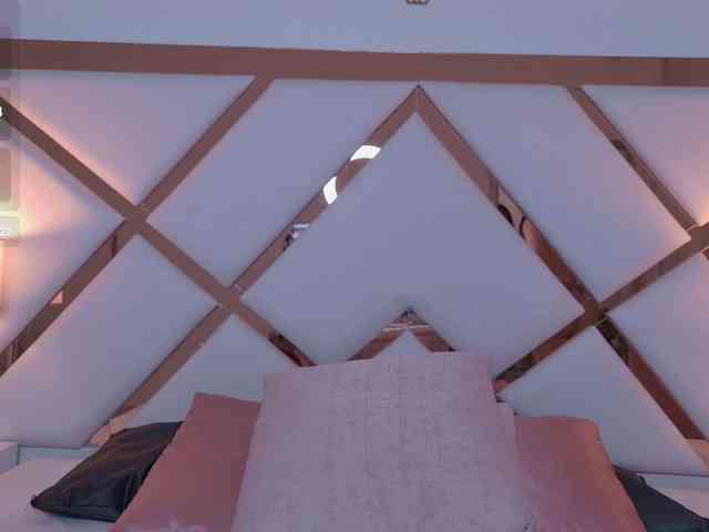 VioletGrey webcam