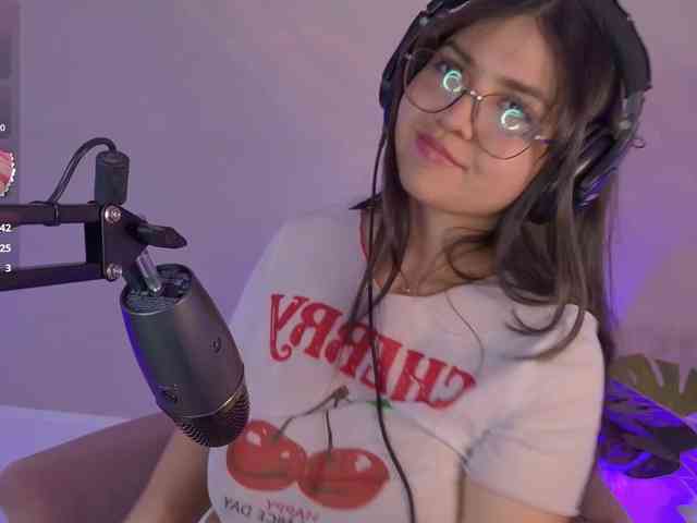 VioletGrey webcam