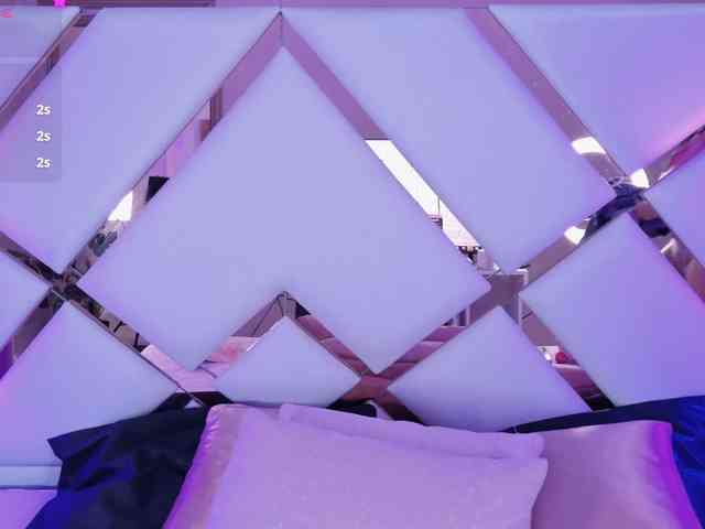 VioletGrey webcam