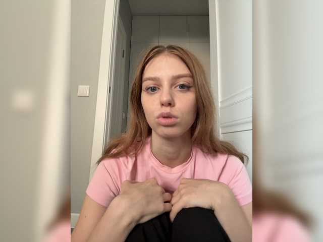 VibroMashulka live cam on BongaCams