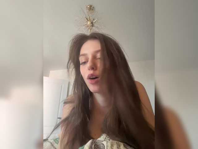 VibroMashulka live cam on BongaCams