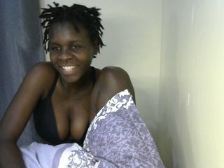 Queenbeea's Live Webcam