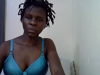 Queenbeea Porn Show