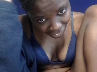 Queenbeea Porn Show