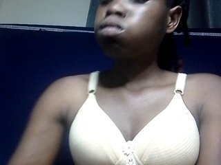 Queenbeea Porn Show