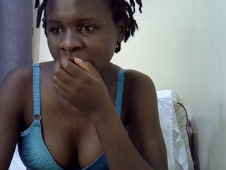 Queenbeea Porn Show