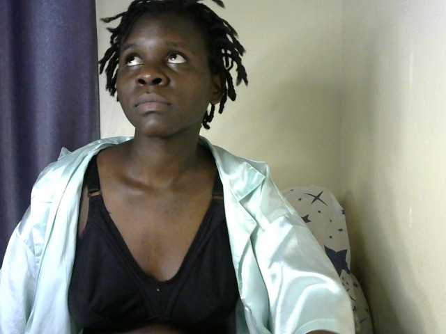 Queenbeea