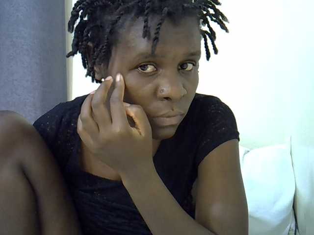 Queenbeea