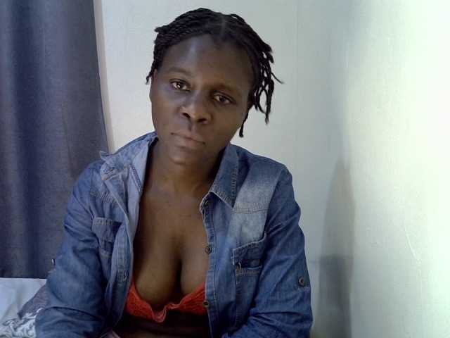 Queenbeea