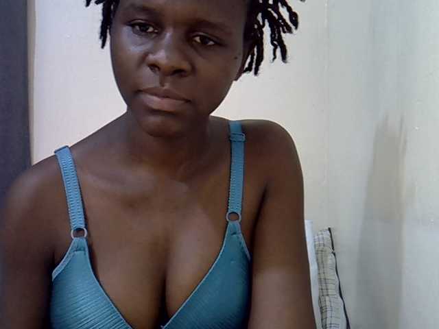 Queenbeea