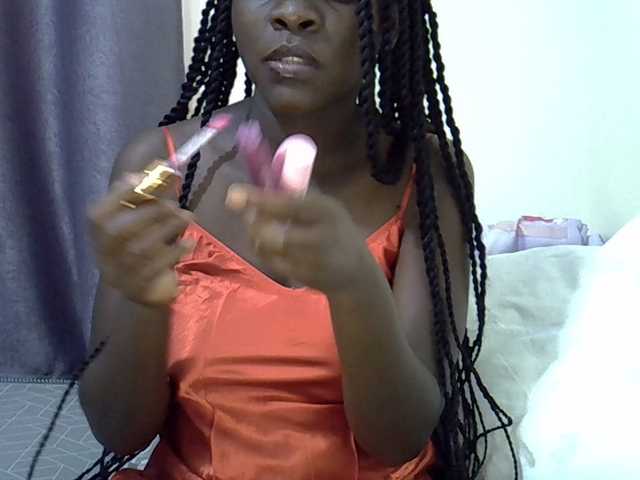 Queenbeea