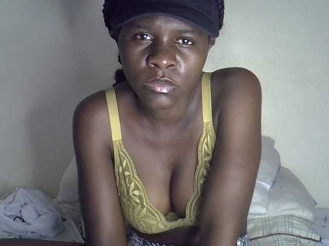 Queenbeea