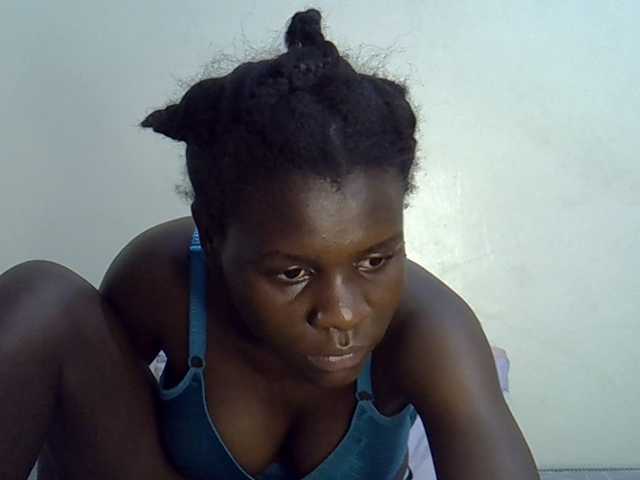 Queenbeea