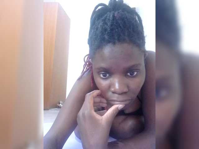 Preview of queenbeea