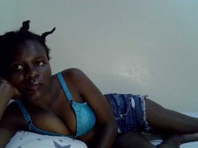 Queenbeea