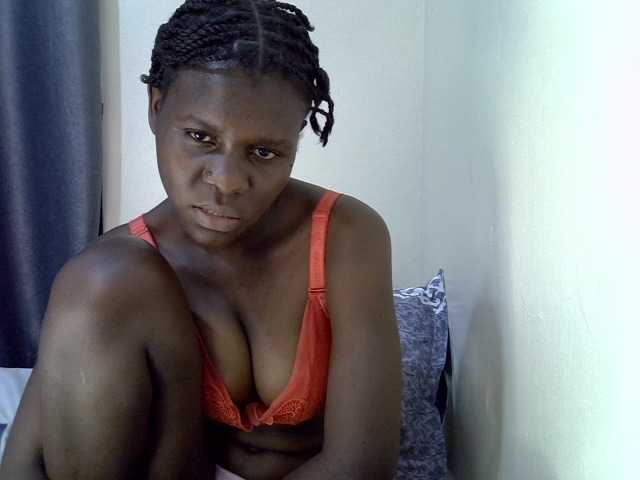 Queenbeea