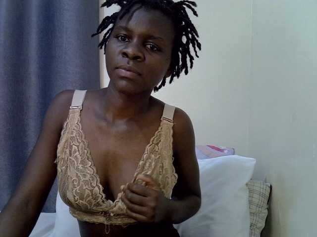 Queenbeea