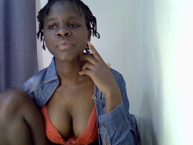 Queenbeea