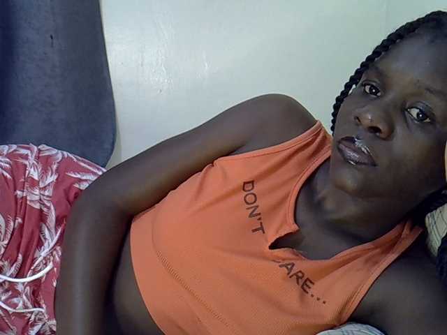 Queenbeea