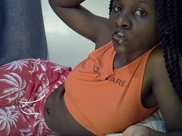 Queenbeea