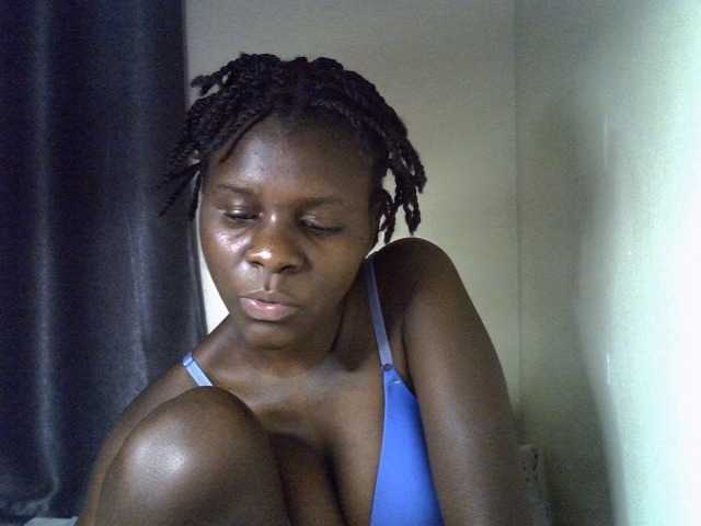Queenbeea