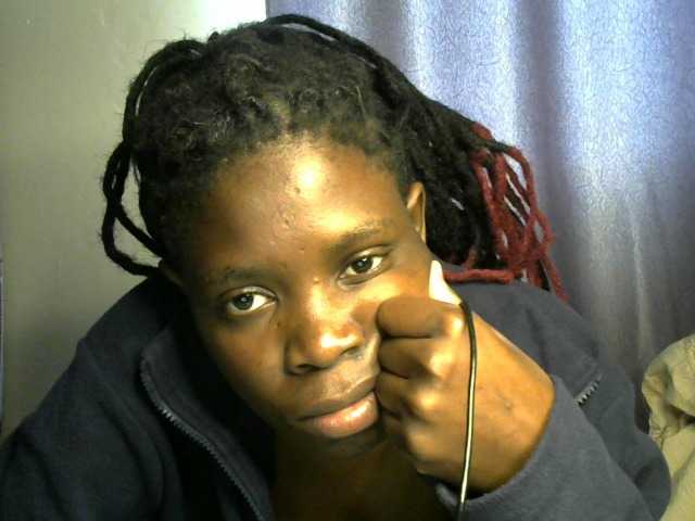 Queenbeea