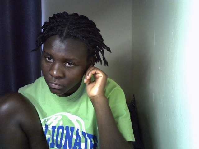 Queenbeea