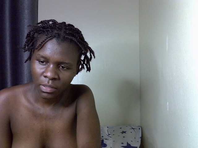 Queenbeea