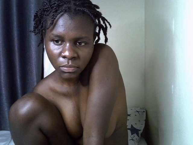 Queenbeea