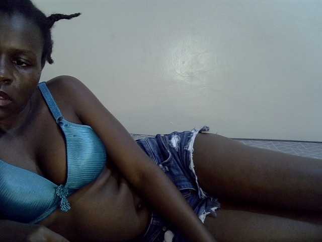 Queenbeea