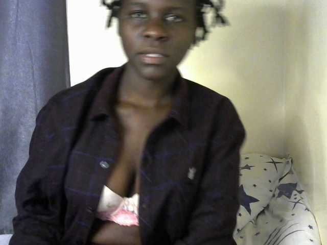 Queenbeea