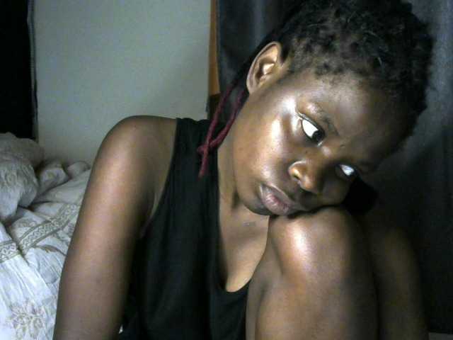 Queenbeea