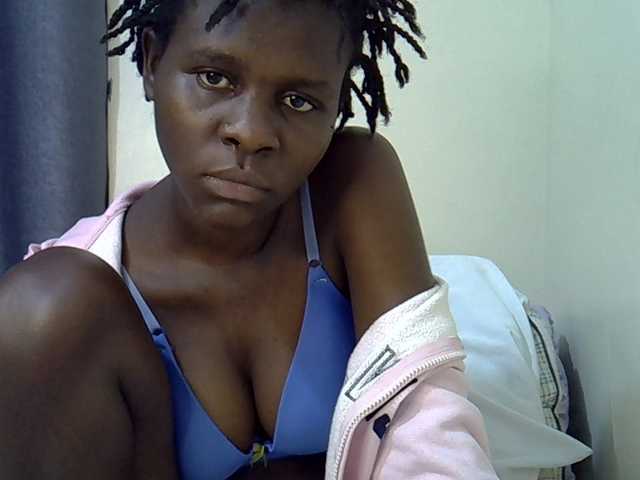 Queenbeea