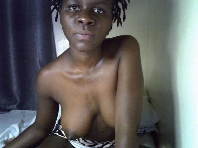 Queenbeea