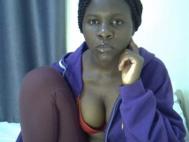 Queenbeea