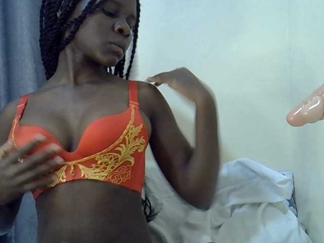 Queenbeea