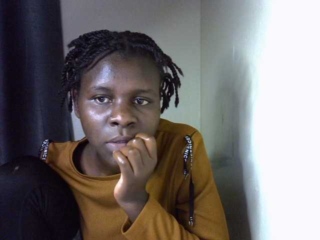 Queenbeea