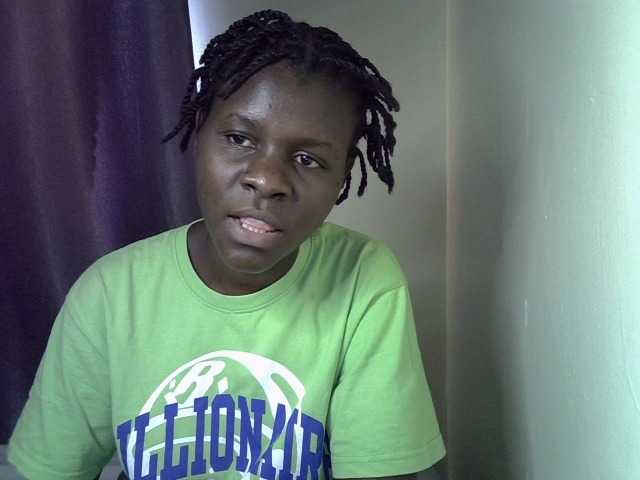 Queenbeea