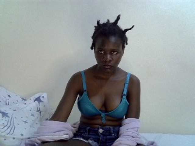 Queenbeea
