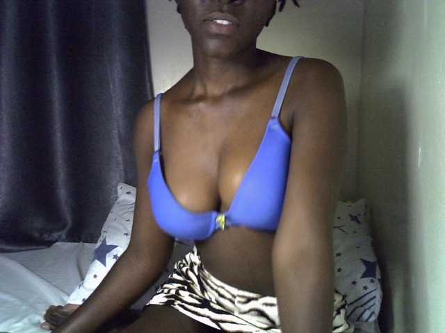 Queenbeea