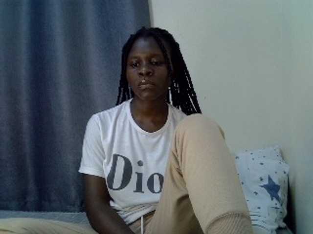 Queenbeea