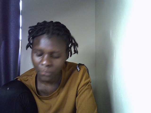Queenbeea live webcam show
