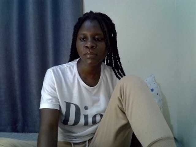Queenbeea
